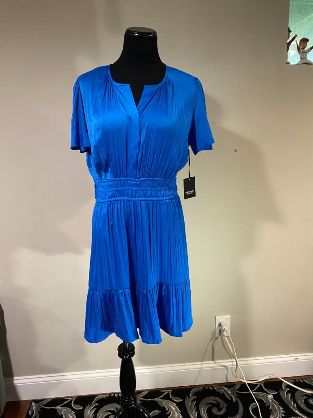 NWT Simply Vera VERA WANG Cerulean Blue Dress Size Small Short Sleeve